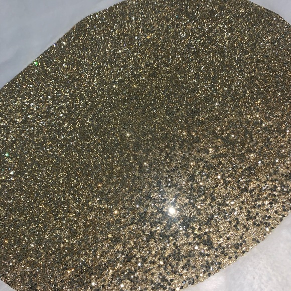 Set of 4 Sparkles Luminous Rhinestone Diamond Gold Placemats - Picture 2 of 2